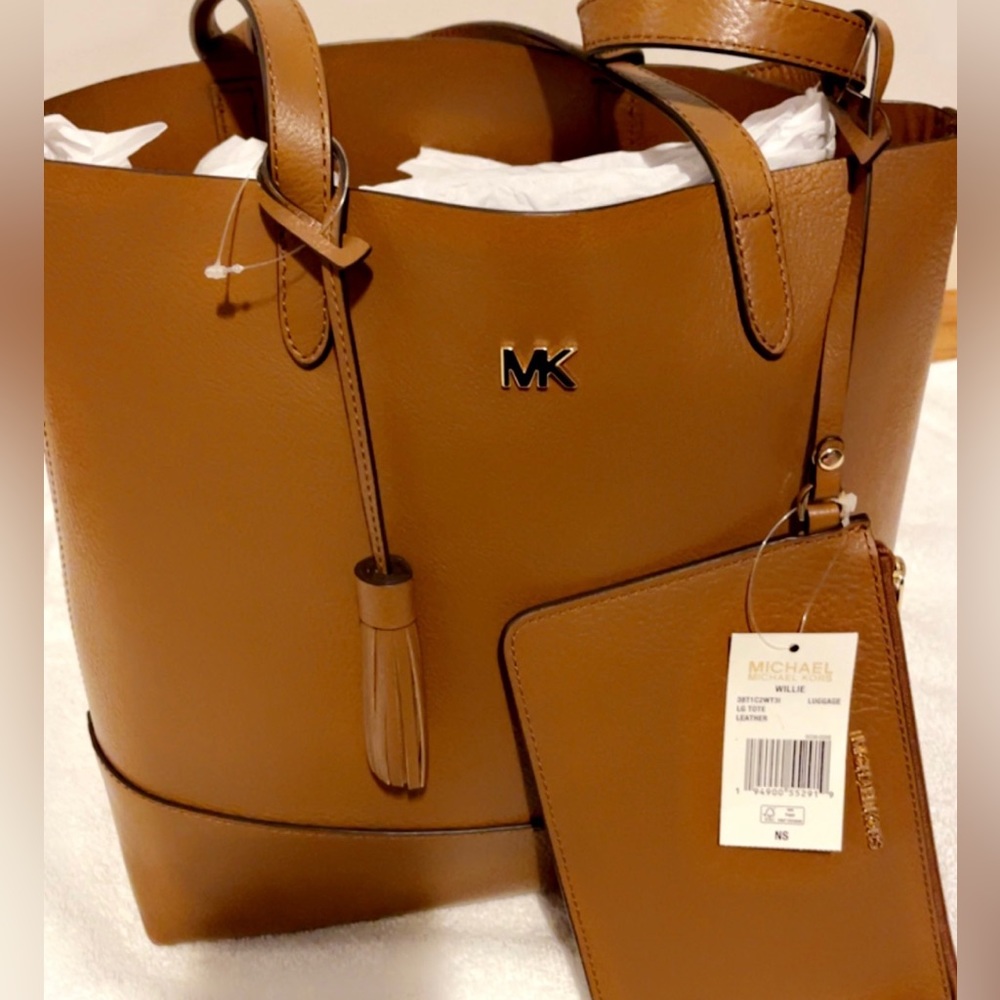 Michael Kors purse and Wallet